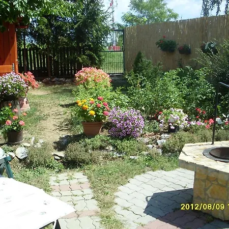 Vendeghaz 3* Еґер